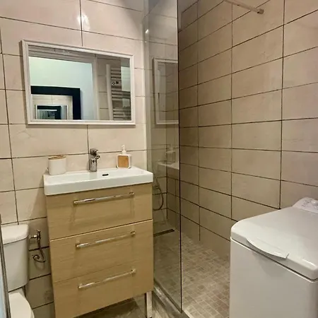 Appartement Henri Camille Re Agency - Victoria - Cozy In The Heart Of